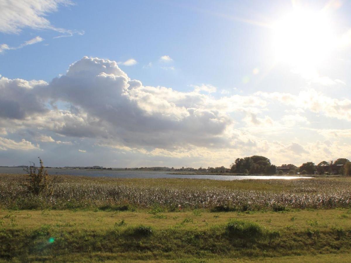 Vila Reetdachhaus Windsbraut Breege Exteriér fotografie